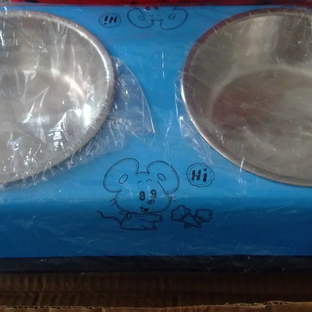 Small Dog Cat Water Food Bowls Short Elevated No Spill Base
